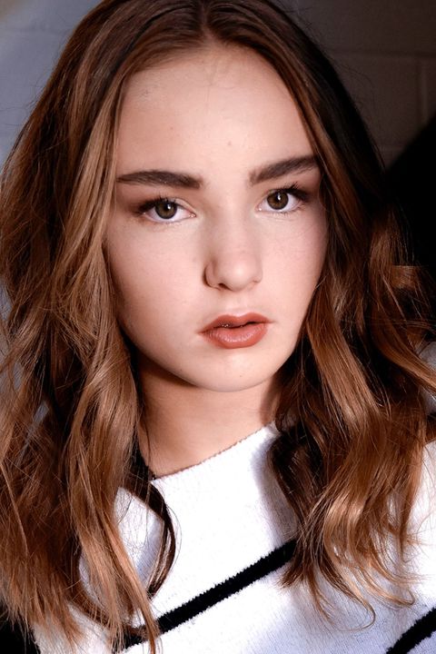 Berrett Huntsman Signs With Ellie Roque Connection