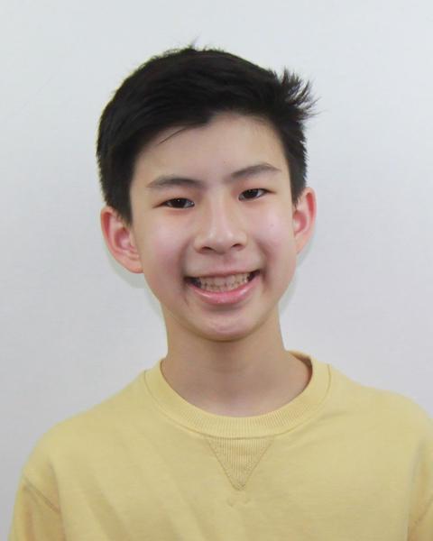 Ethan Huang Signs with Discover Management