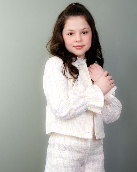 Hadley Bennett Signs with Blain & Associates