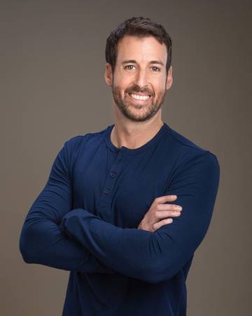 Jarod Coon Signs with IMD and Envy Models