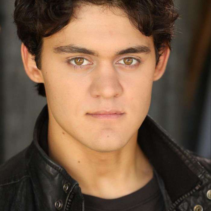Layton Khan